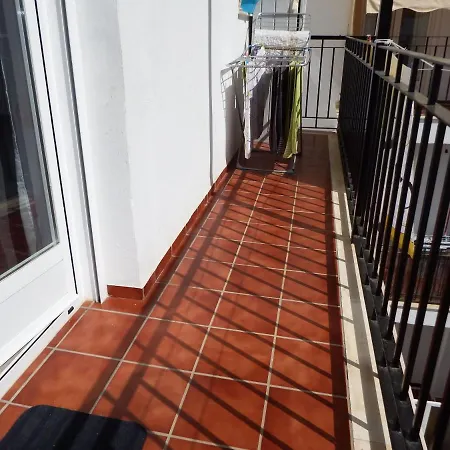 Lovely, Quiet Downtown-beach W Balcony Appartement