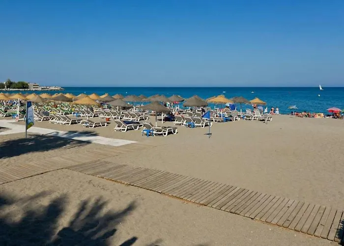 Lovely, Quiet Downtown-beach W Balcony شقة