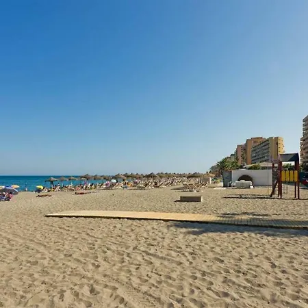 Lovely, Quiet Downtown-beach W Balcony * Fuengirola